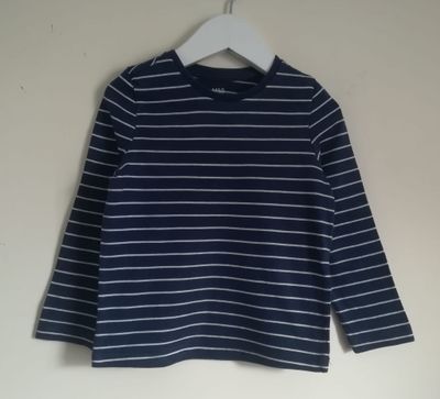 Girls long sleeved top