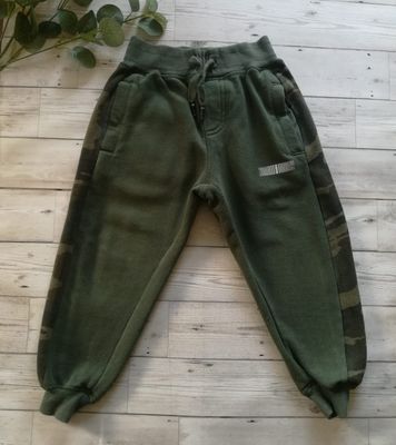 Boys joggers (BENCH)