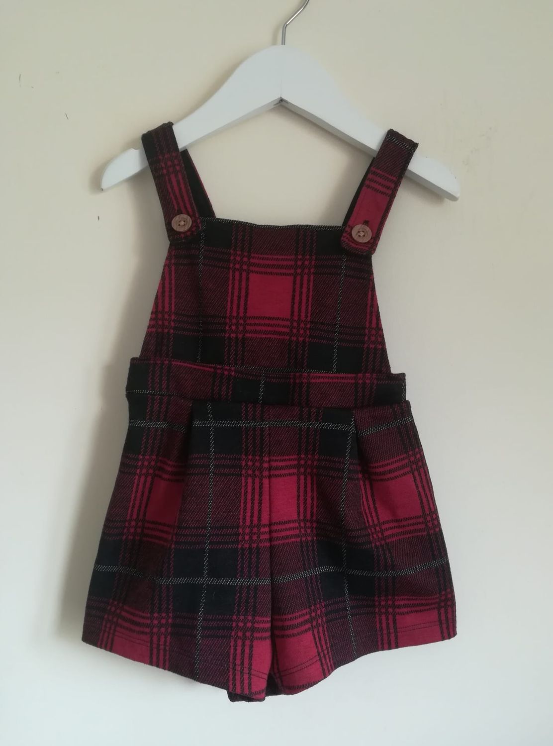 Girls shorts pinafore
