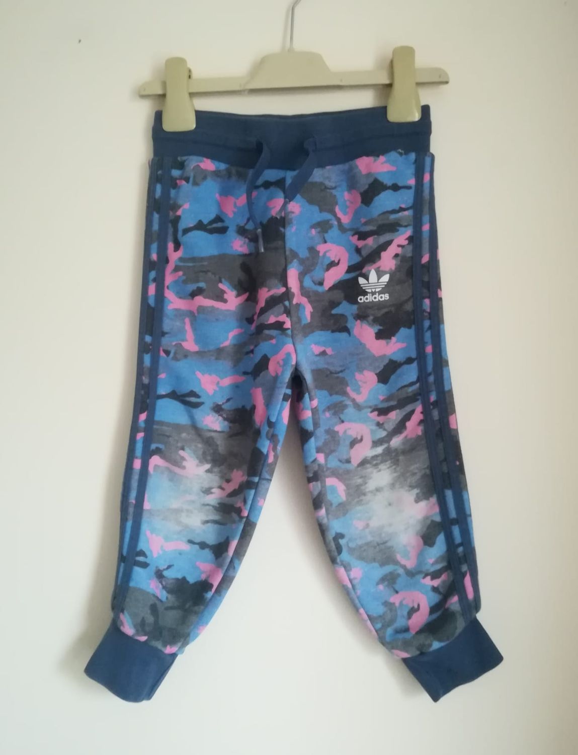 Girls joggers (Adidas)