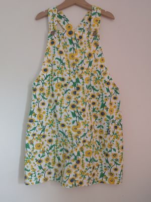 Girls pinafore (KITE)