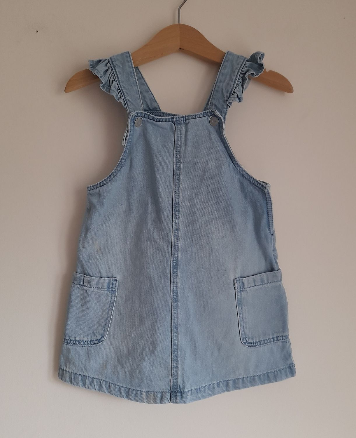Girls pinafore