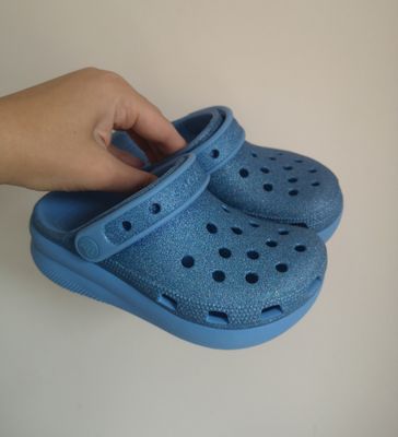 Shoes (Crocs)