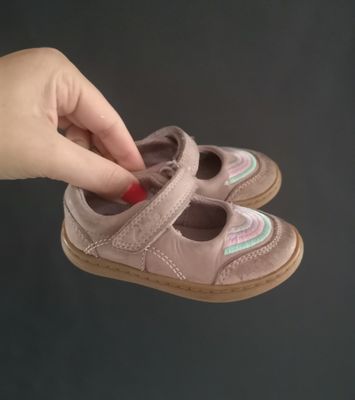 Girls shoes (Clarks)
