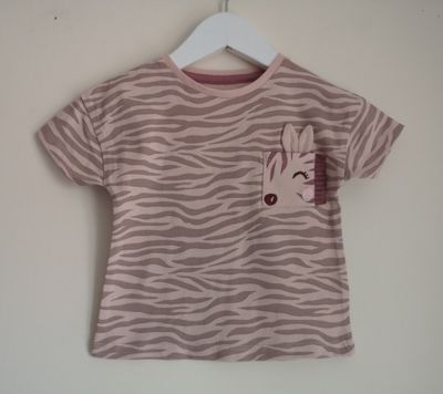 Girls tshirt