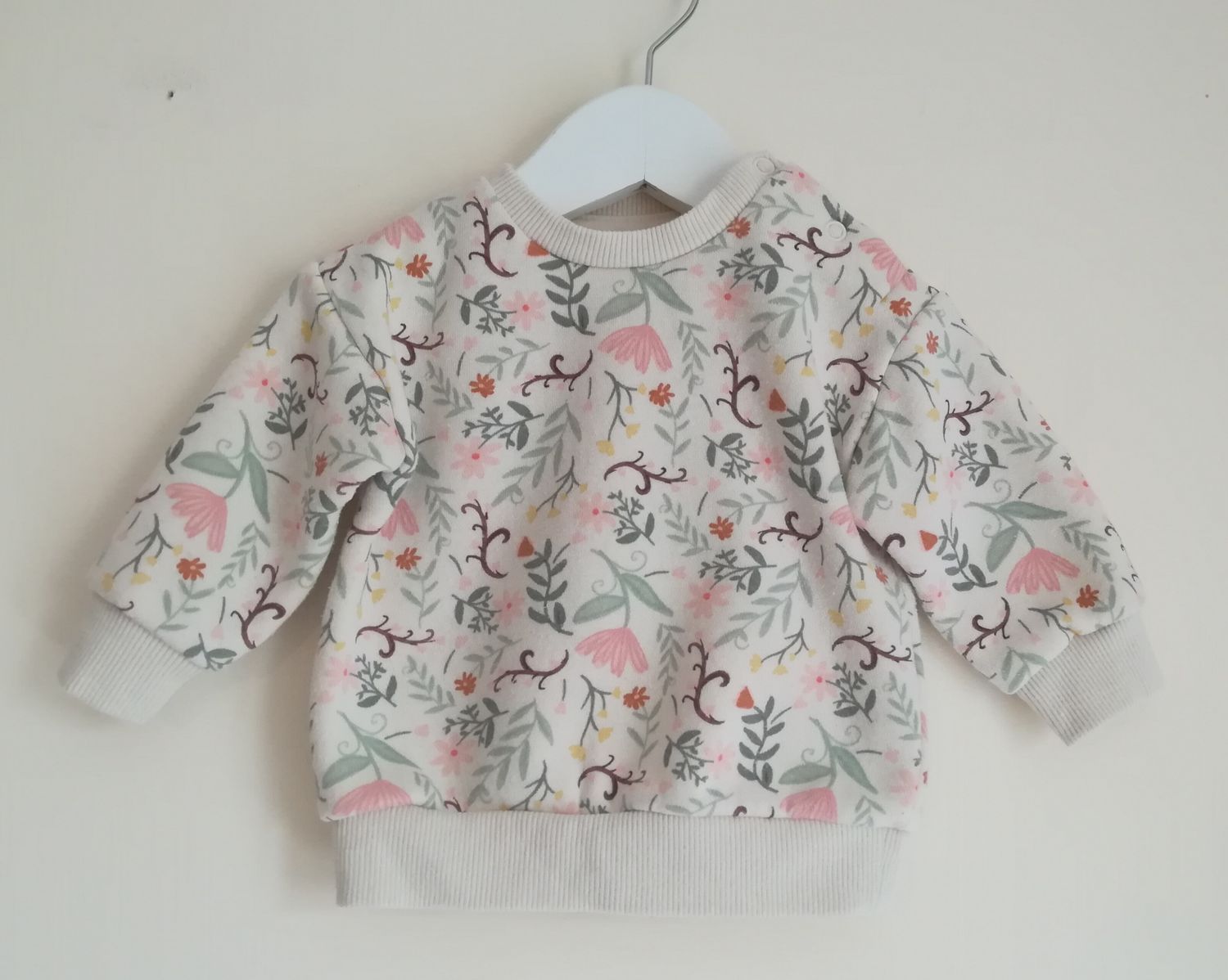 Girls jumper
