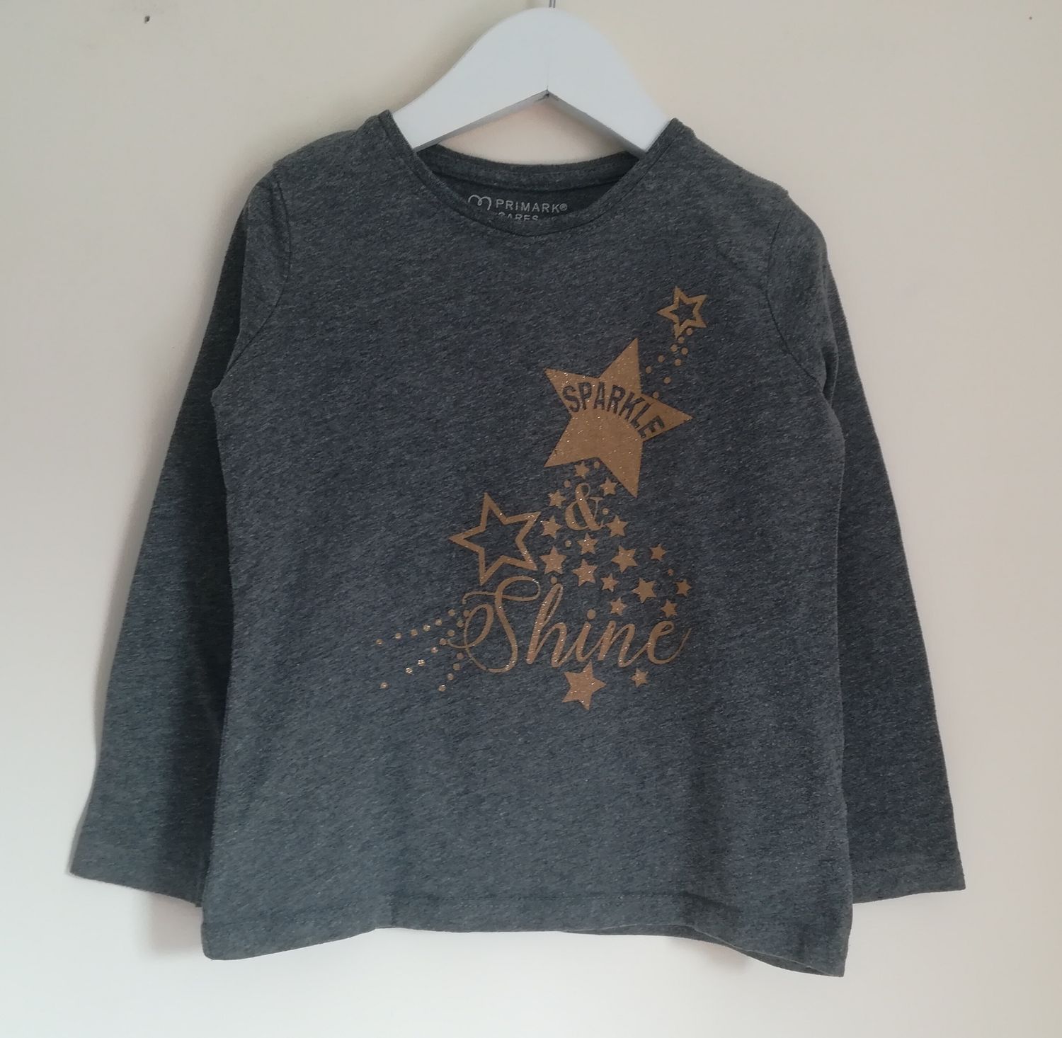 Girls long sleeved top