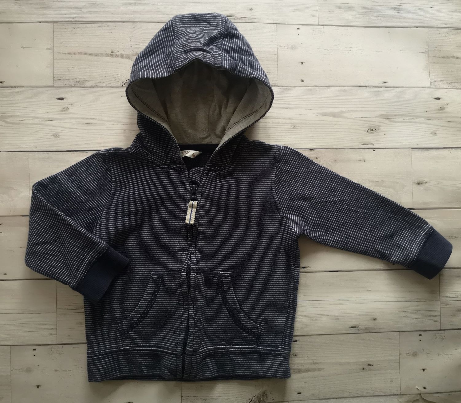 Boys zip up hoodie
