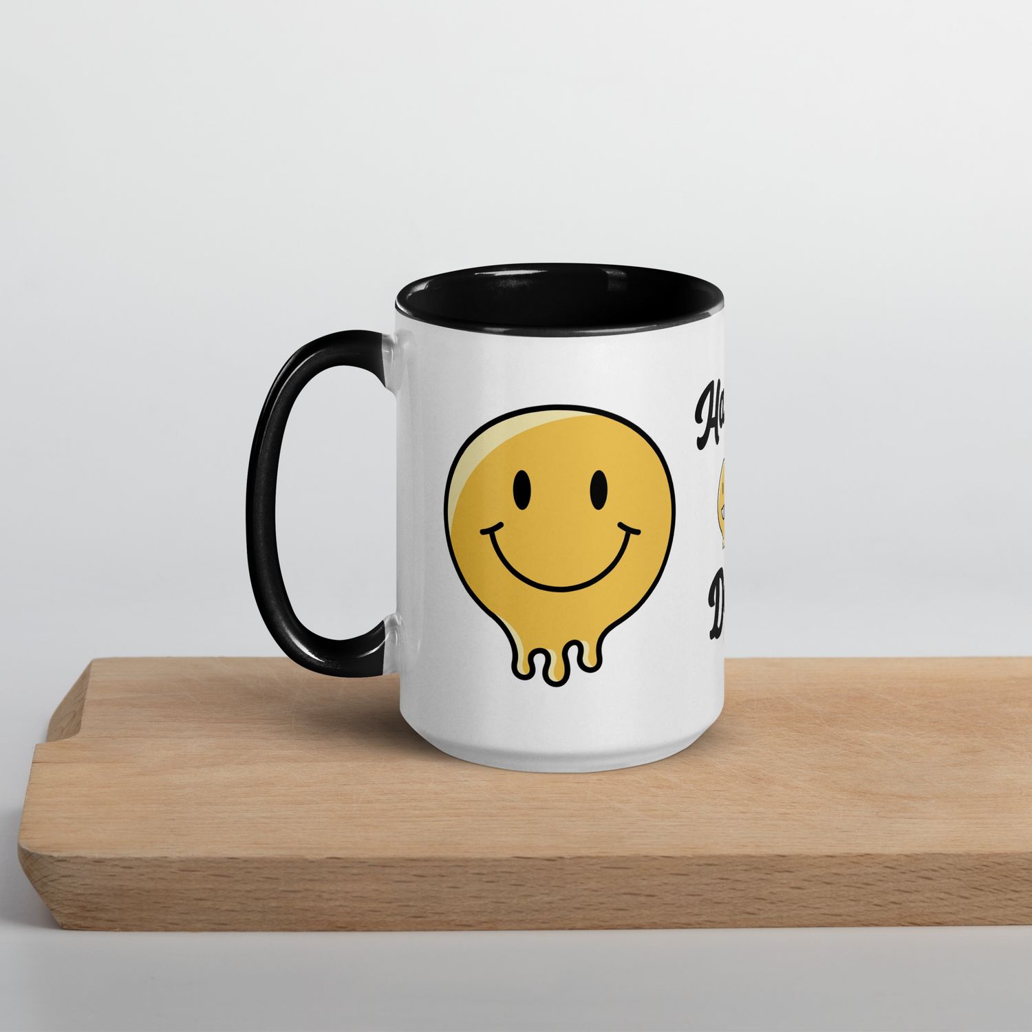 Tasse mit farbiger Innenseite