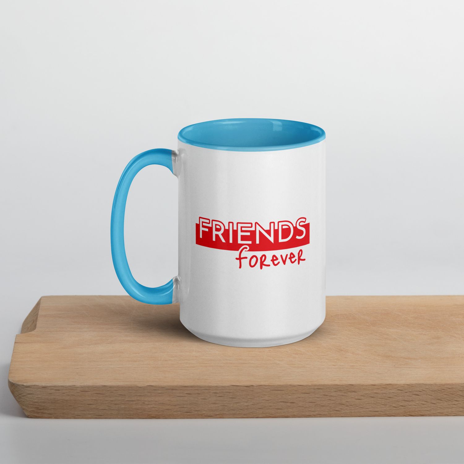 Tasse mit farbiger Innenseite