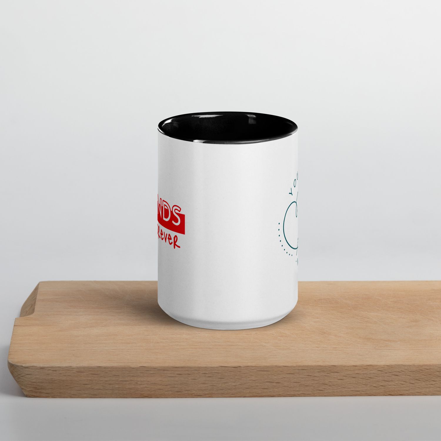 Tasse mit farbiger Innenseite