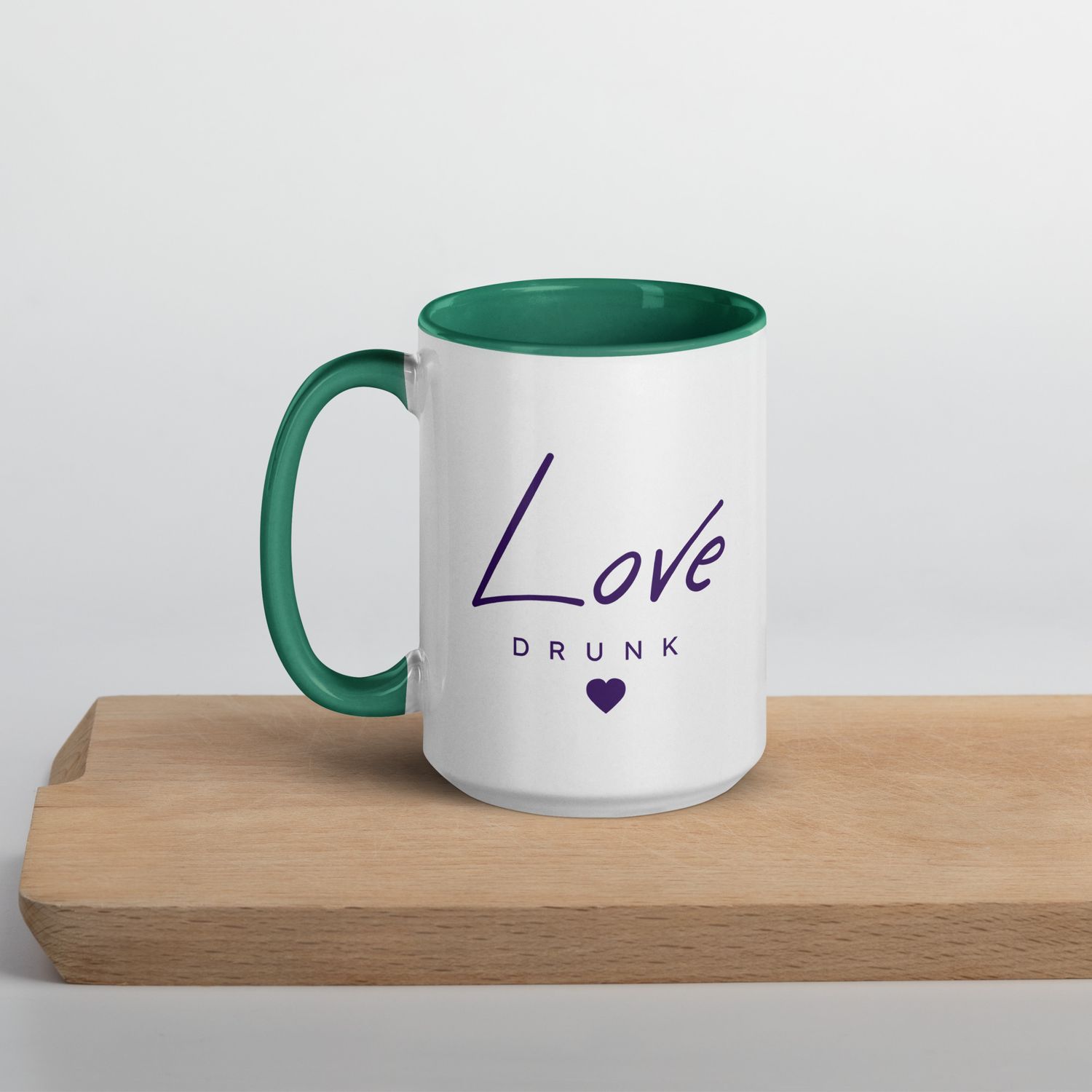 Tasse mit farbiger Innenseite