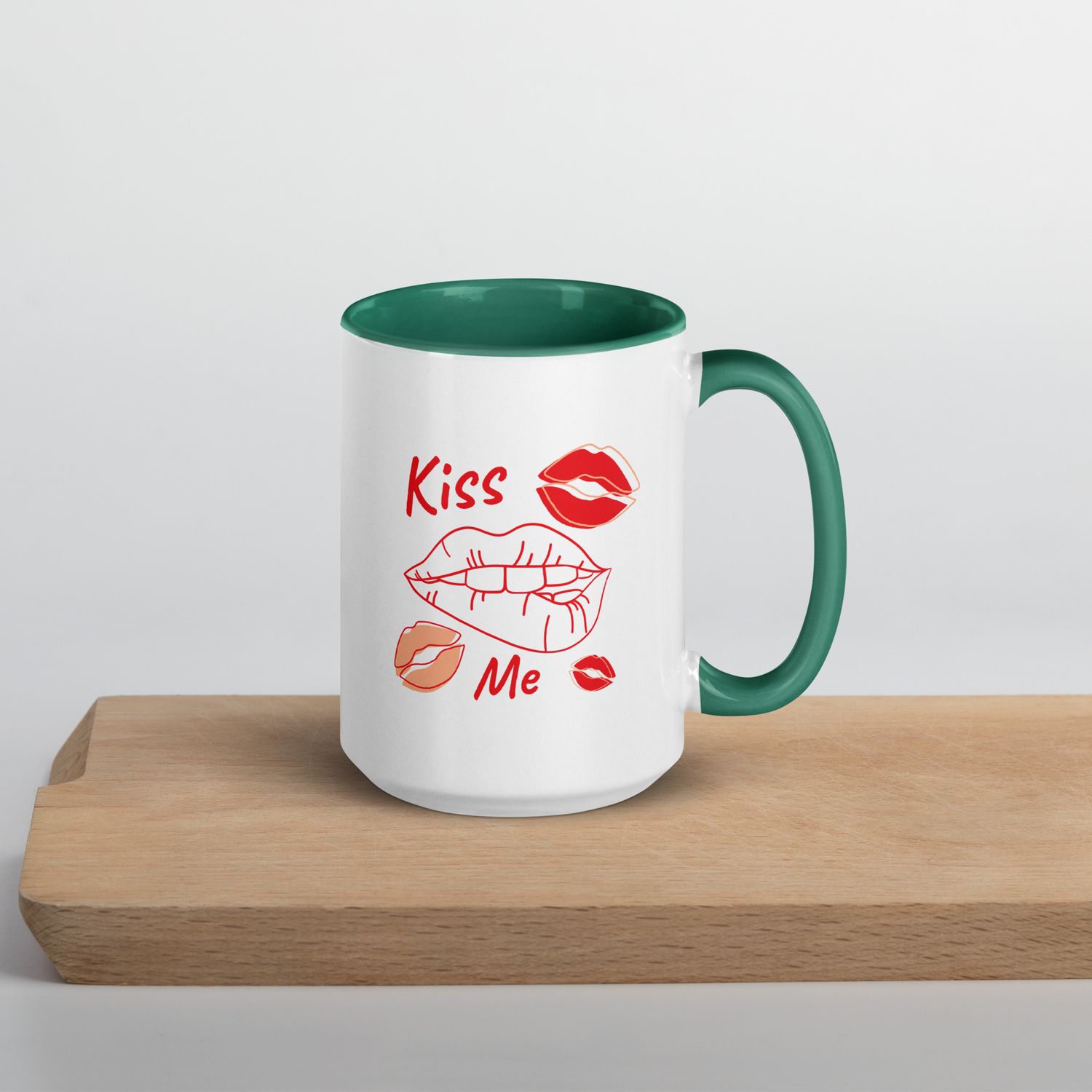 Tasse mit farbiger Innenseite
