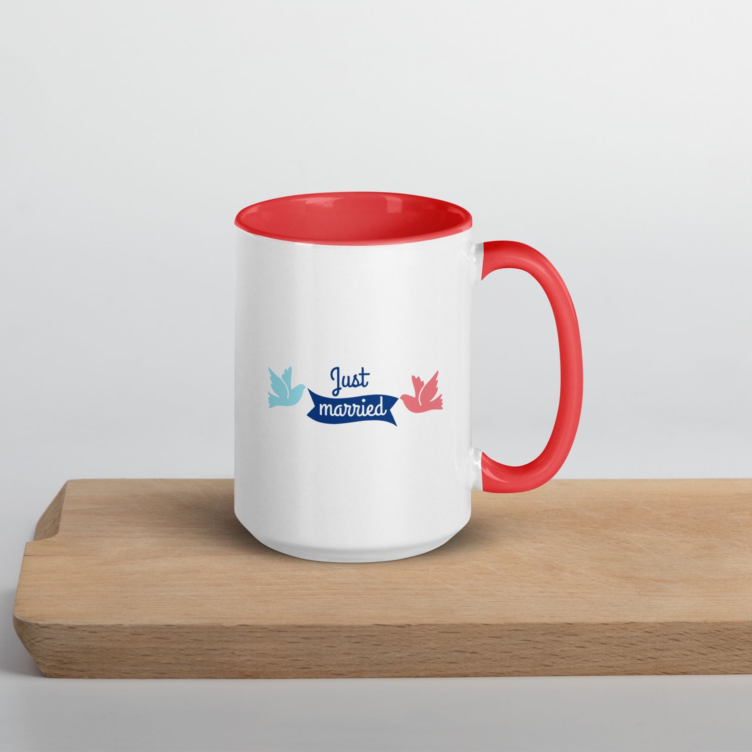 Tasse mit farbiger Innenseite