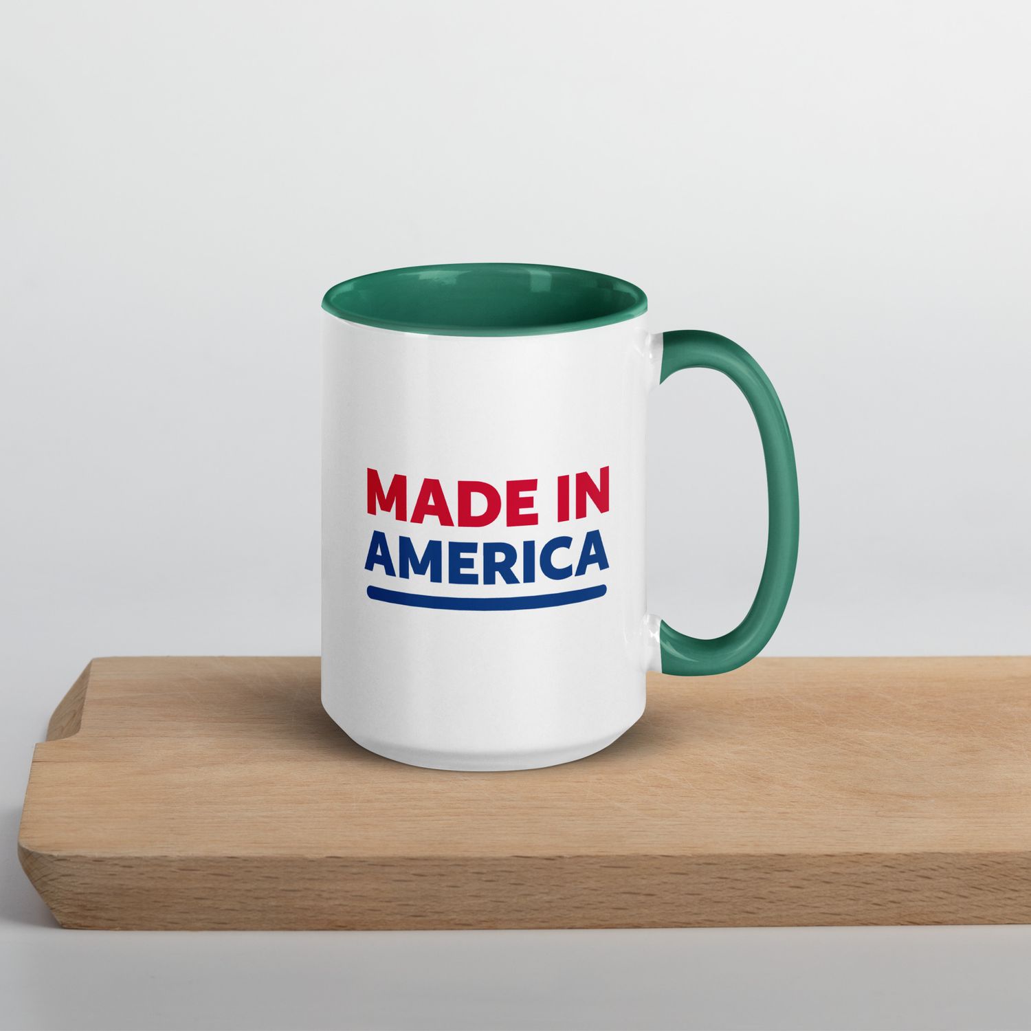 Tasse mit farbiger Innenseite