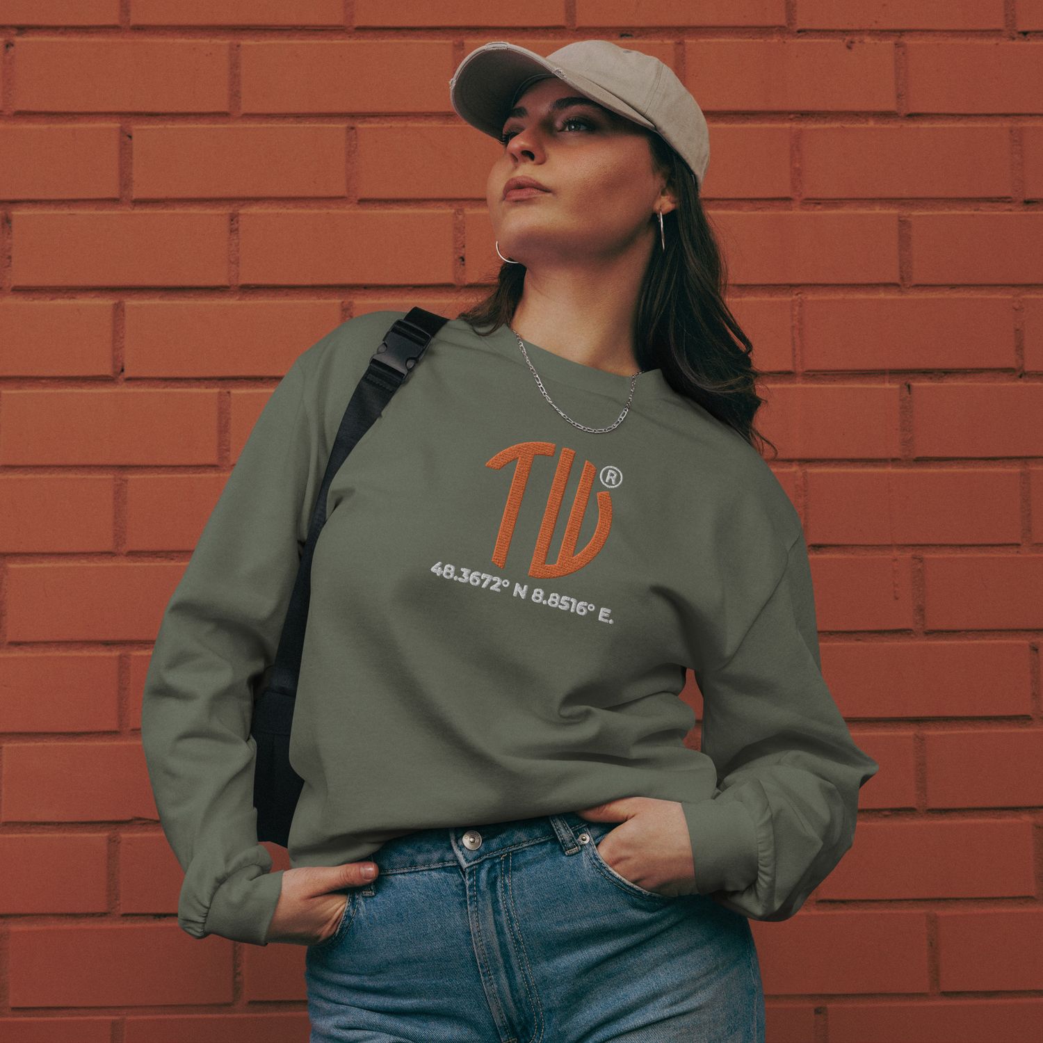 Unisex Premium Pullover