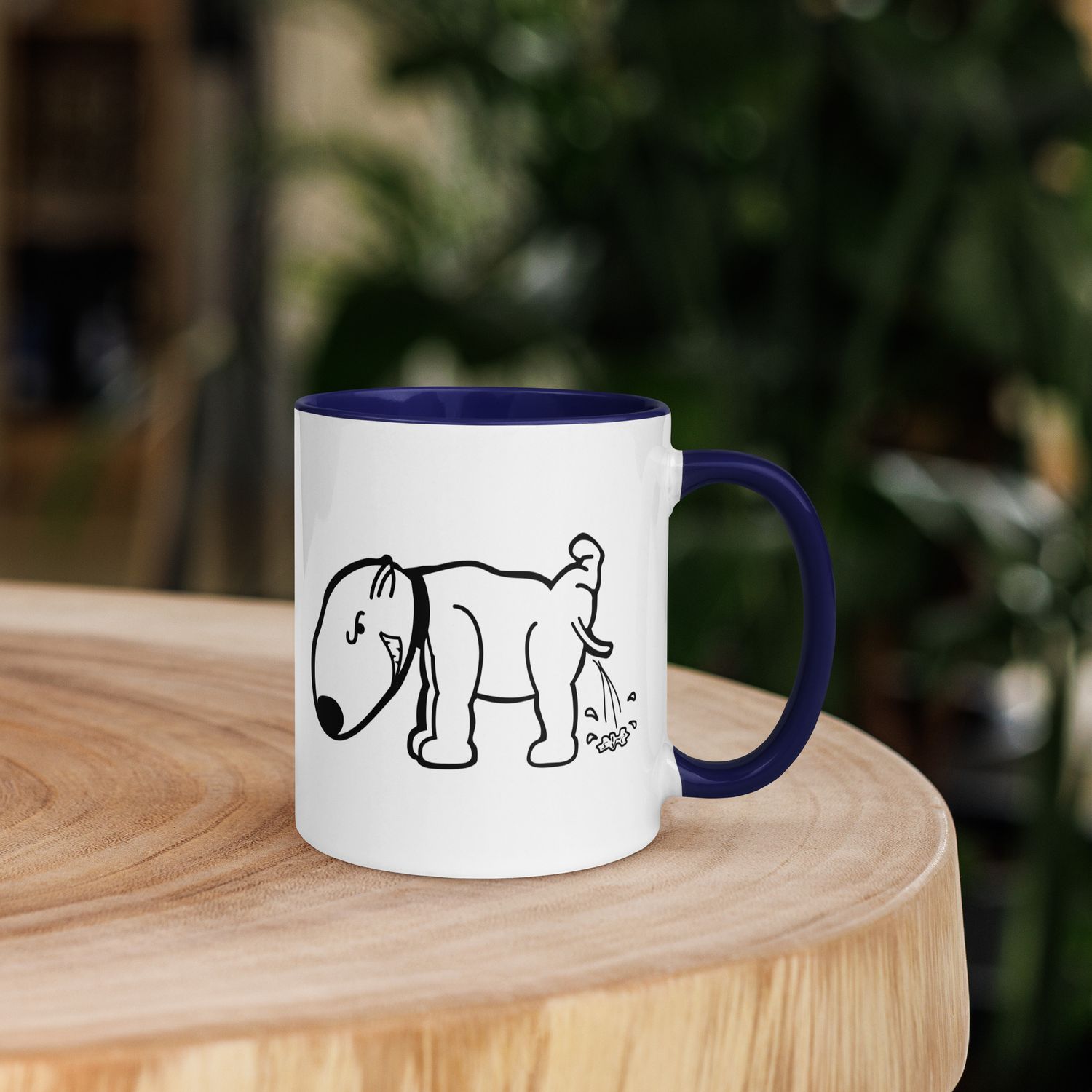 Tasse mit farbiger Innenseite