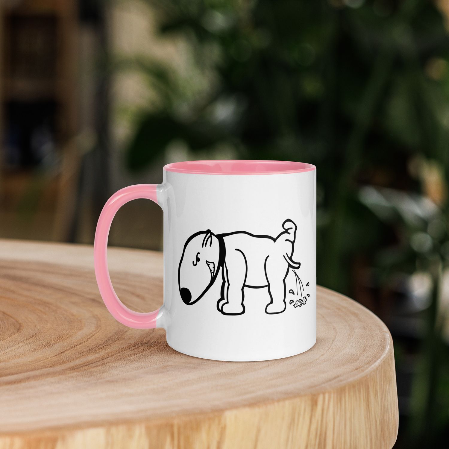 Tasse mit farbiger Innenseite