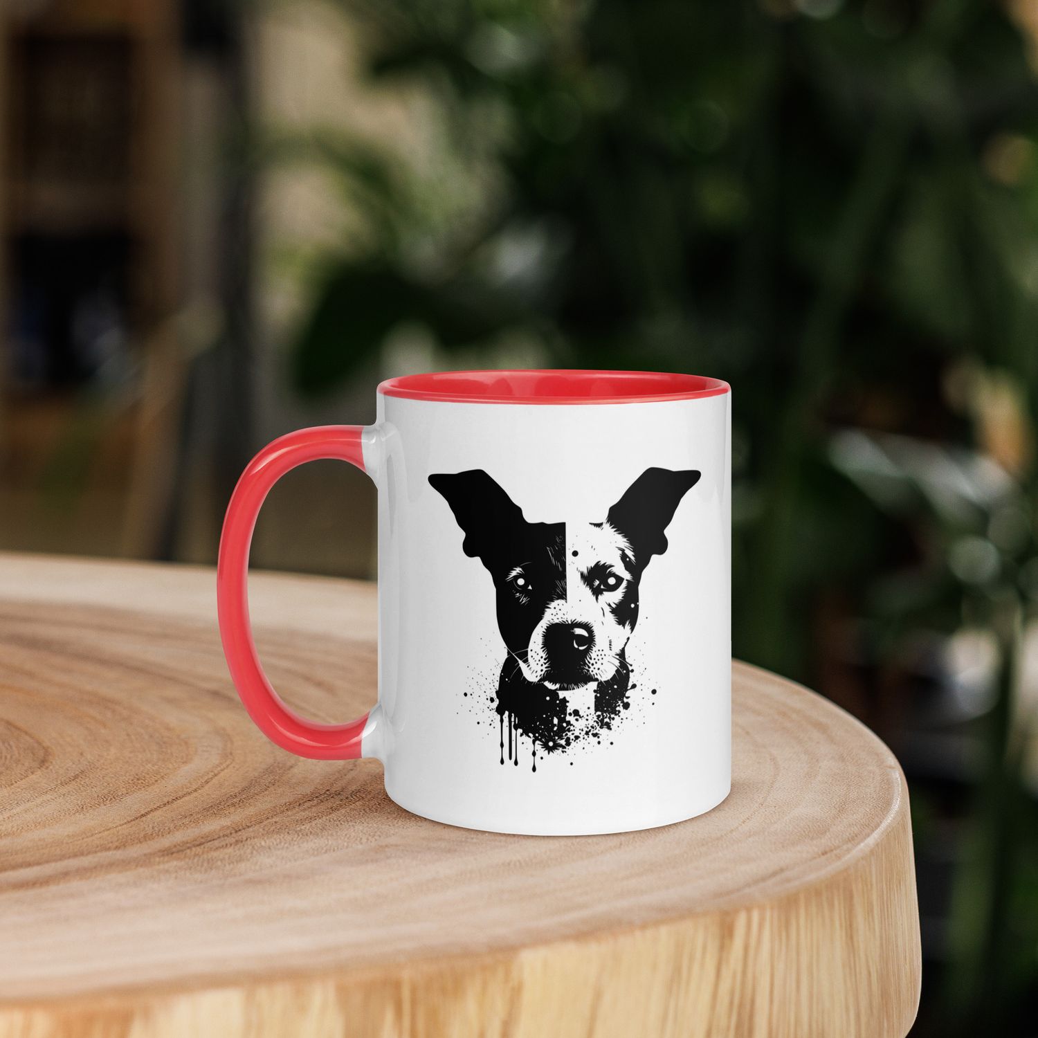 Tasse mit farbiger Innenseite
