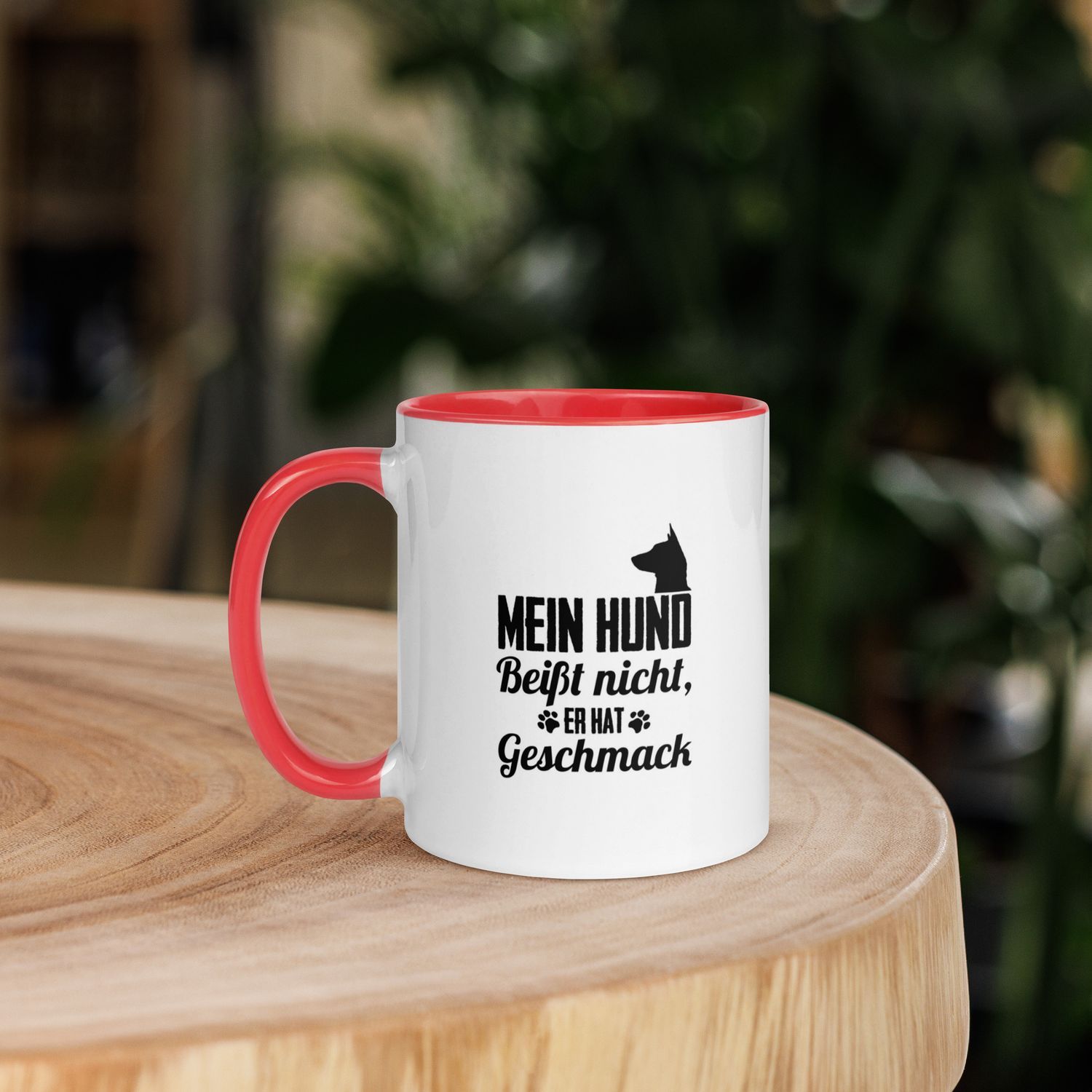 Tasse mit farbiger Innenseite