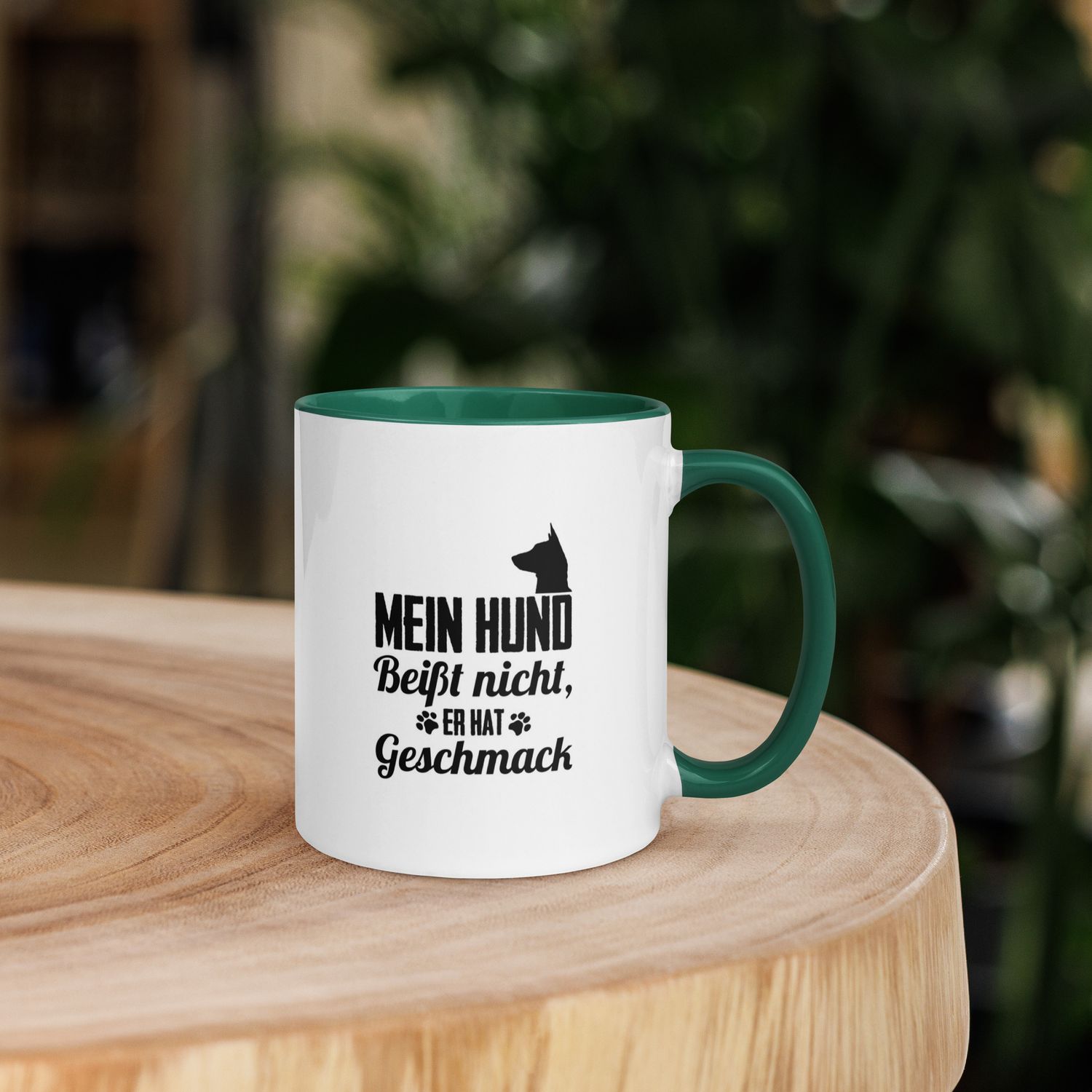 Tasse mit farbiger Innenseite