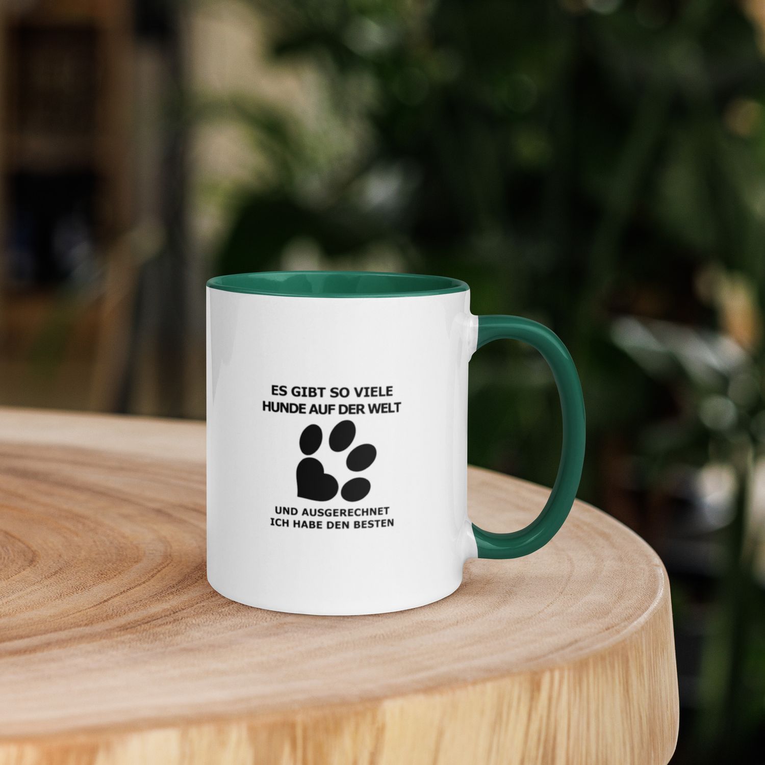 Tasse mit farbiger Innenseite