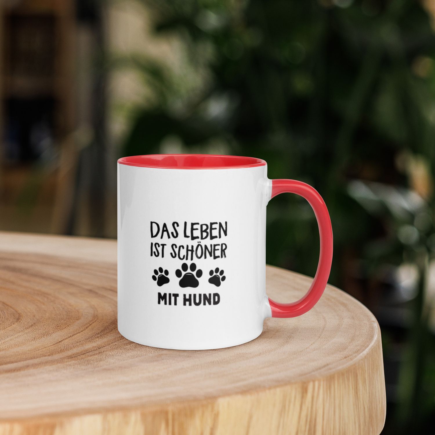 Tasse mit farbiger Innenseite