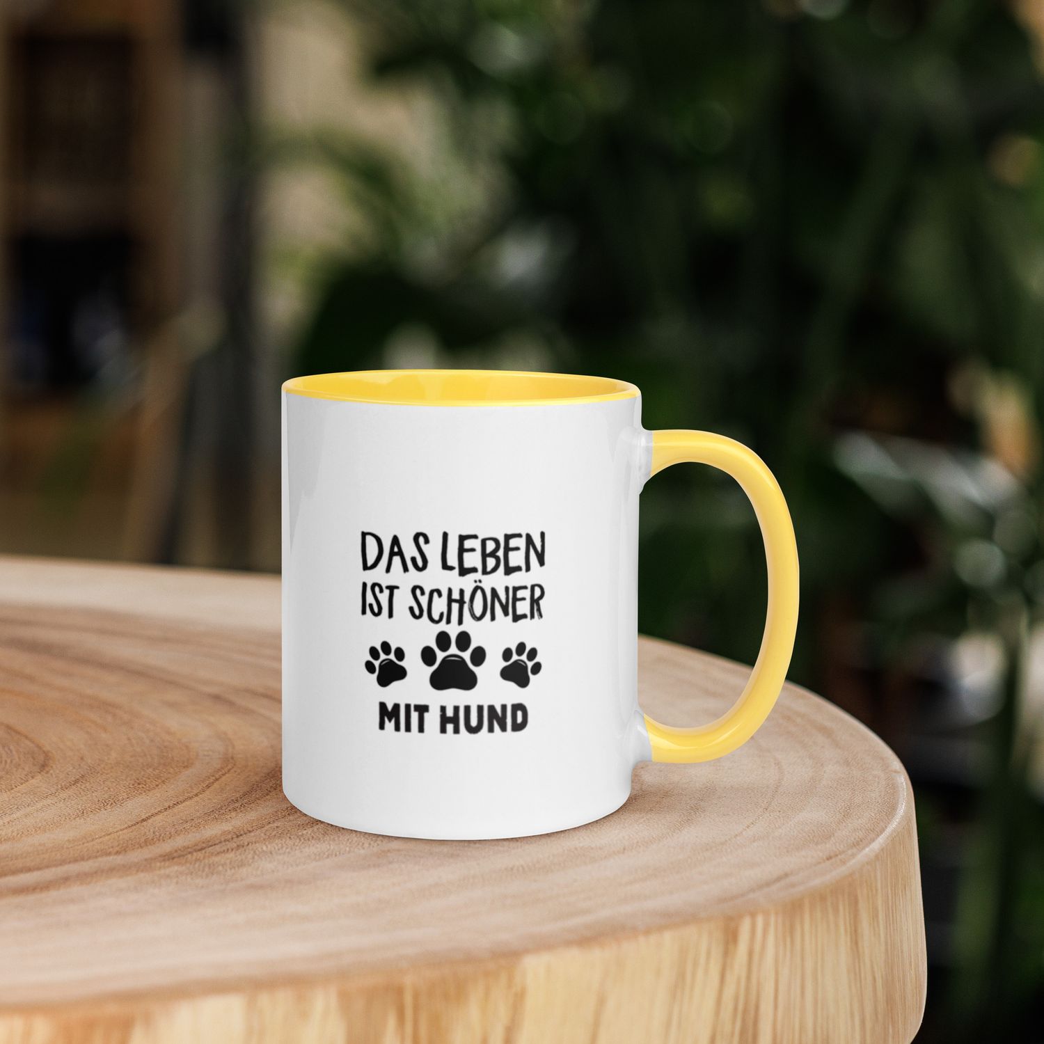 Tasse mit farbiger Innenseite