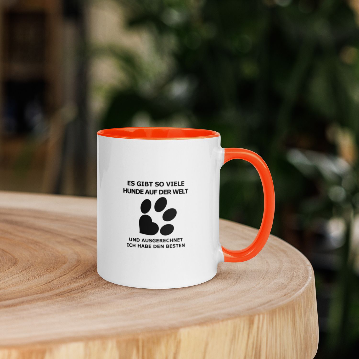 Tasse mit farbiger Innenseite