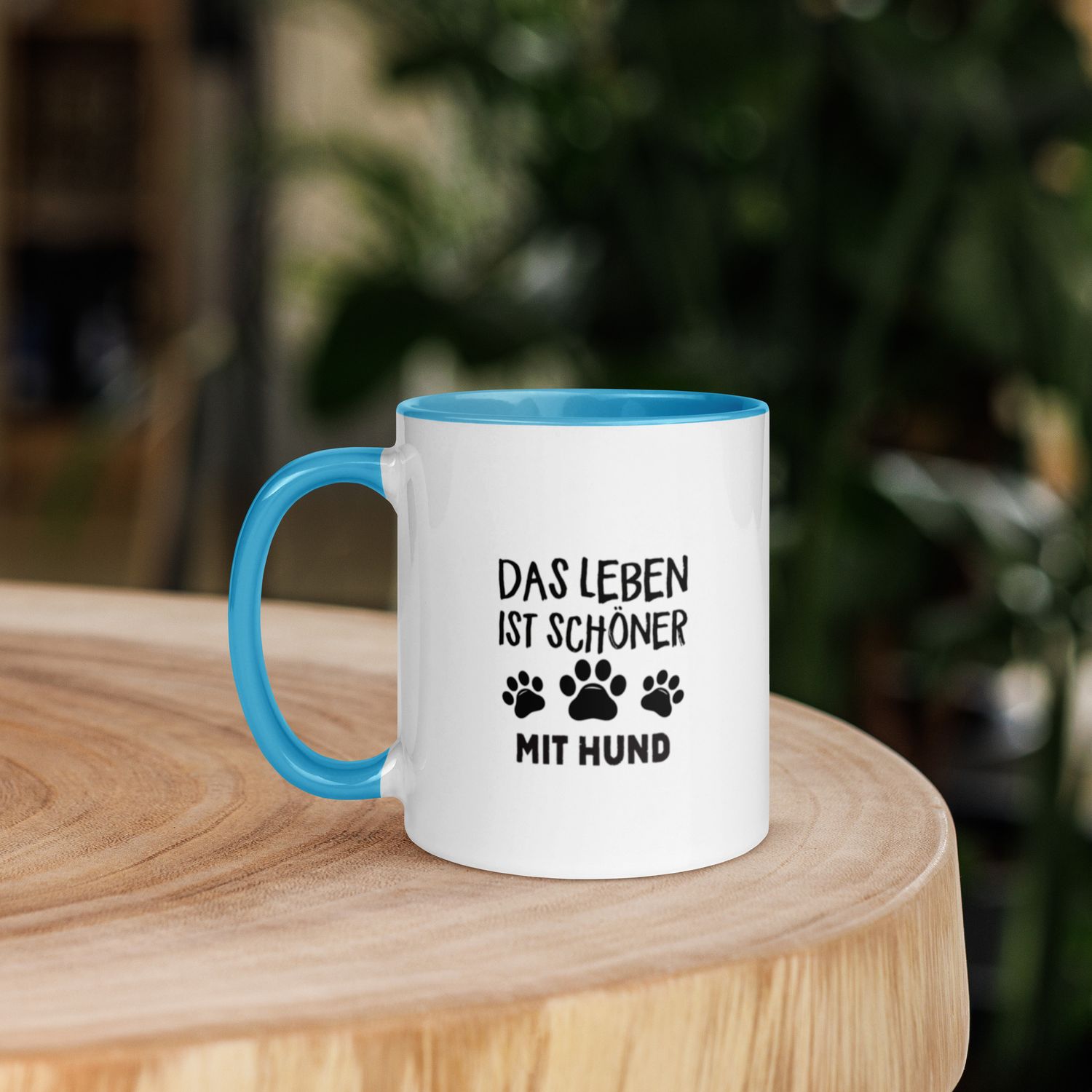 Tasse mit farbiger Innenseite