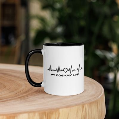 Tasse mit farbiger Innenseite