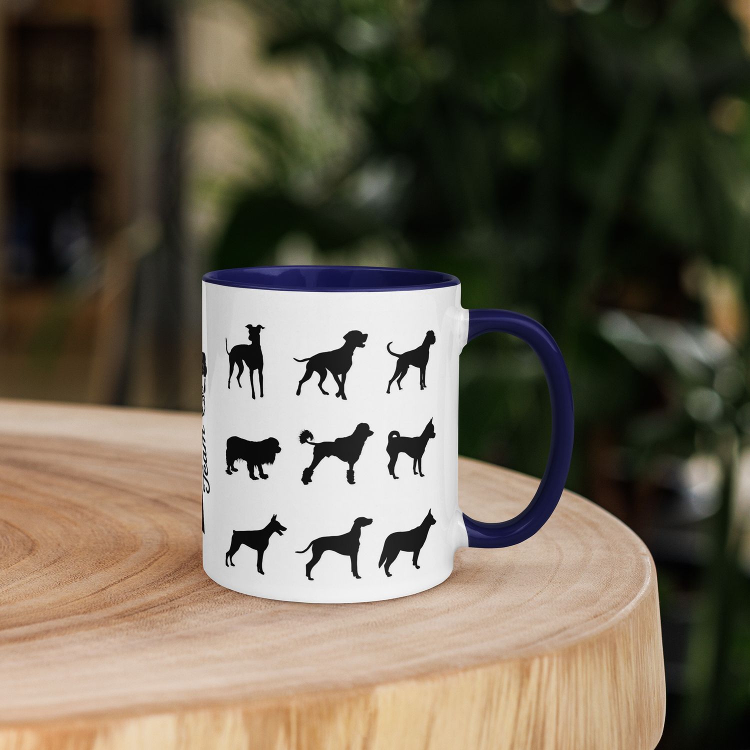 Tasse mit farbiger Innenseite