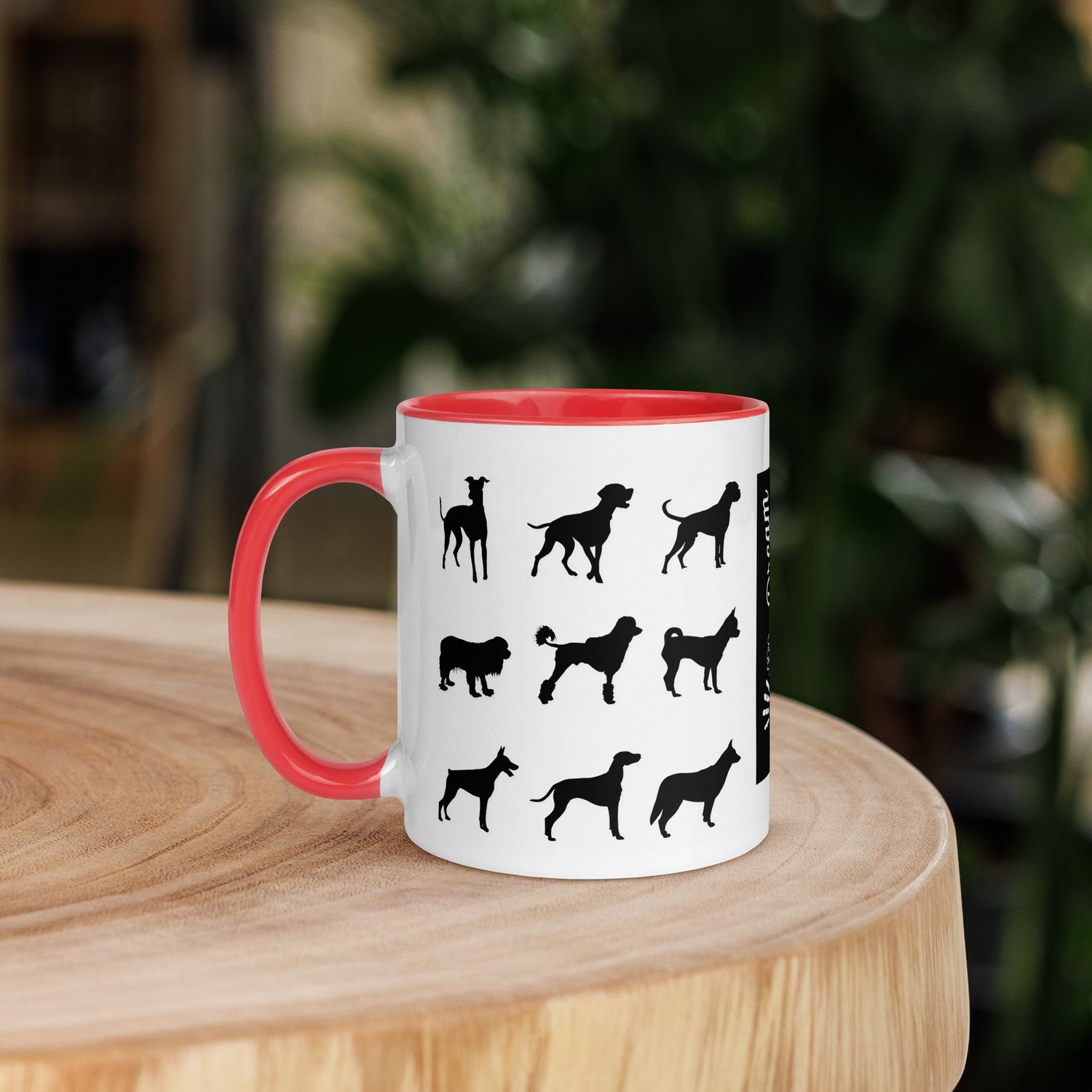Tasse mit farbiger Innenseite