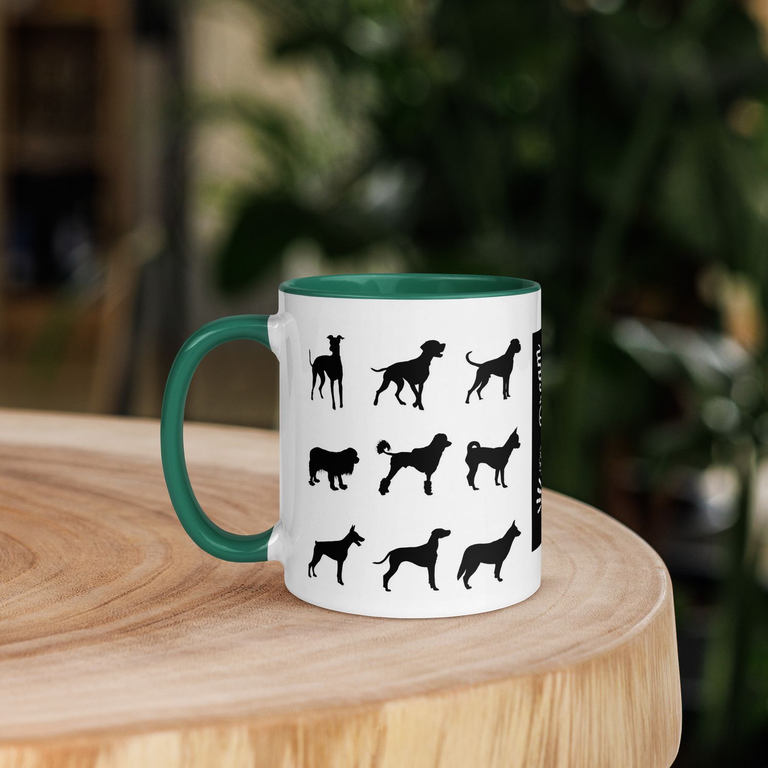 Tasse mit farbiger Innenseite