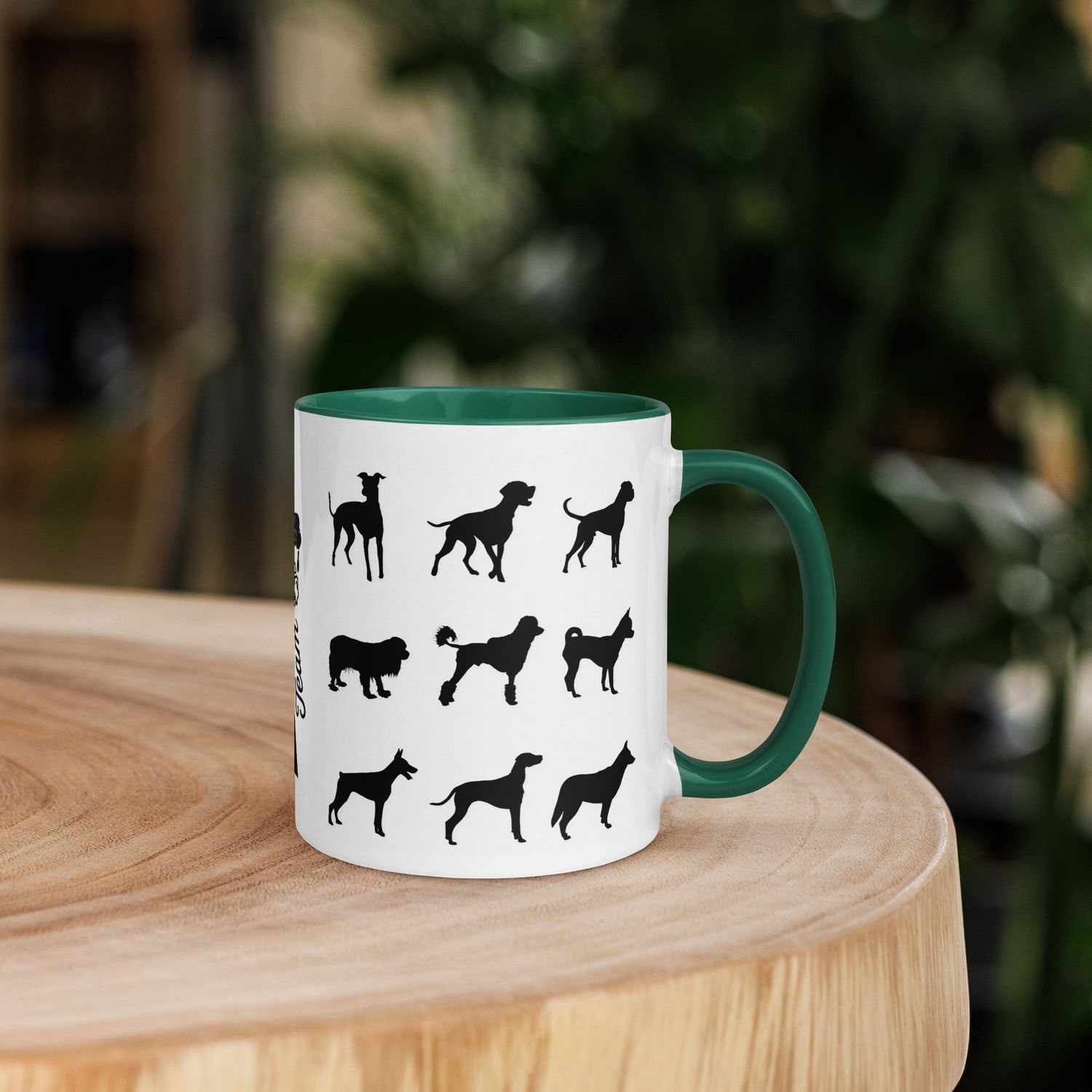 Tasse mit farbiger Innenseite