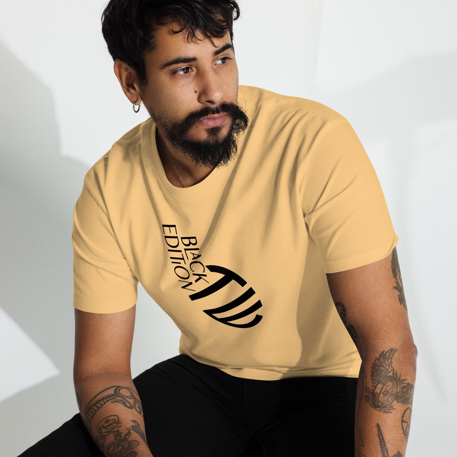 Schweres Premium T-Shirt für Herren Black Edition