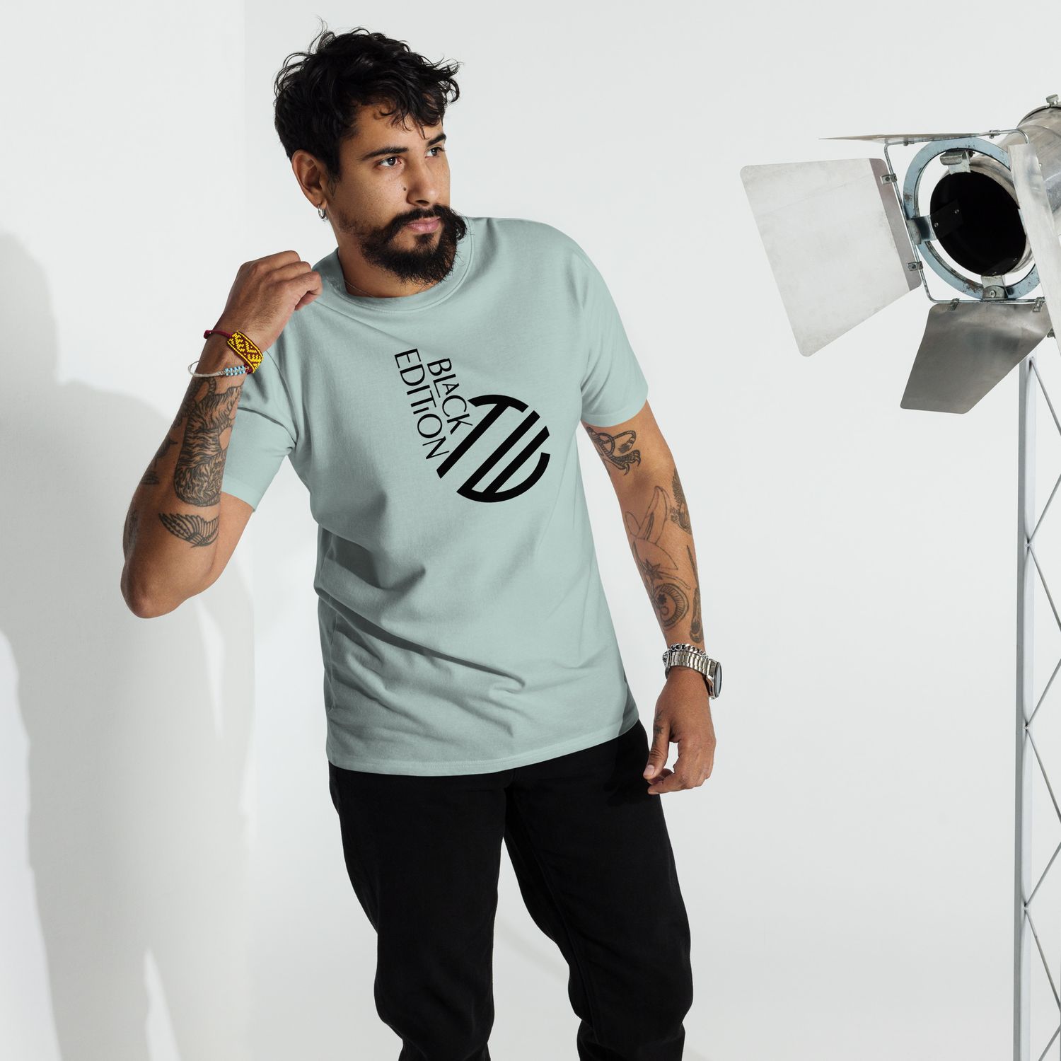 Schweres Premium T-Shirt für Herren Black Edition