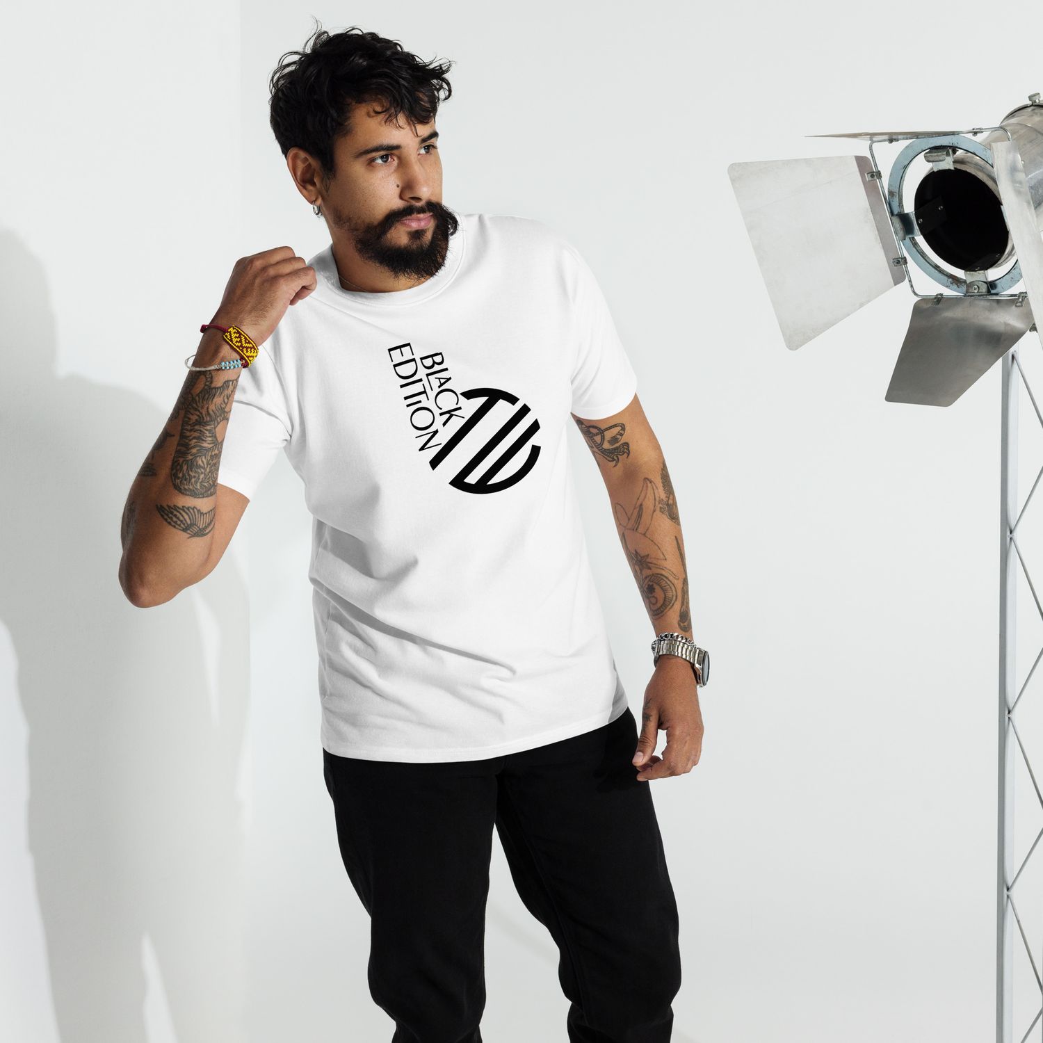 Schweres Premium T-Shirt für Herren Black Edition