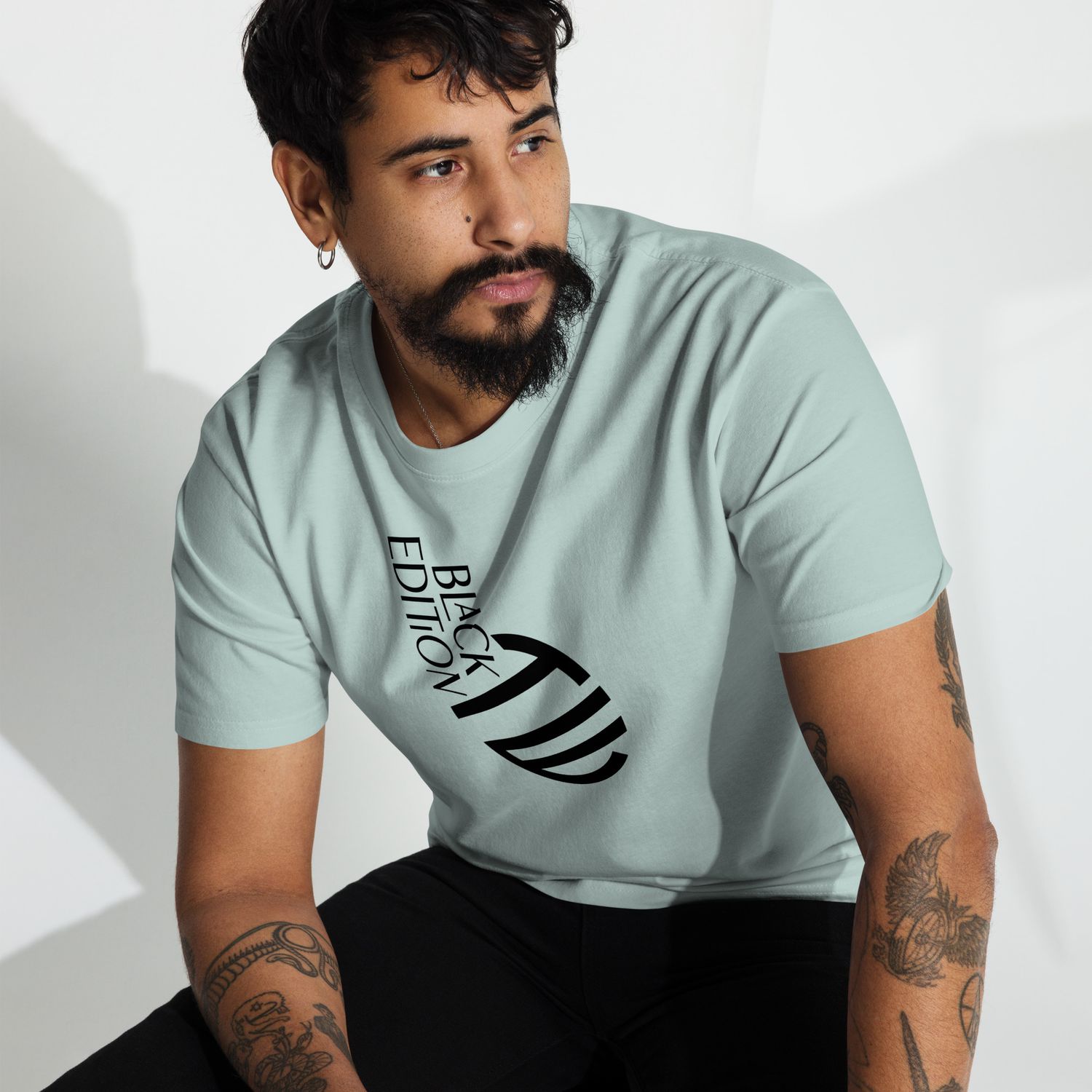 Schweres Premium T-Shirt für Herren Black Edition