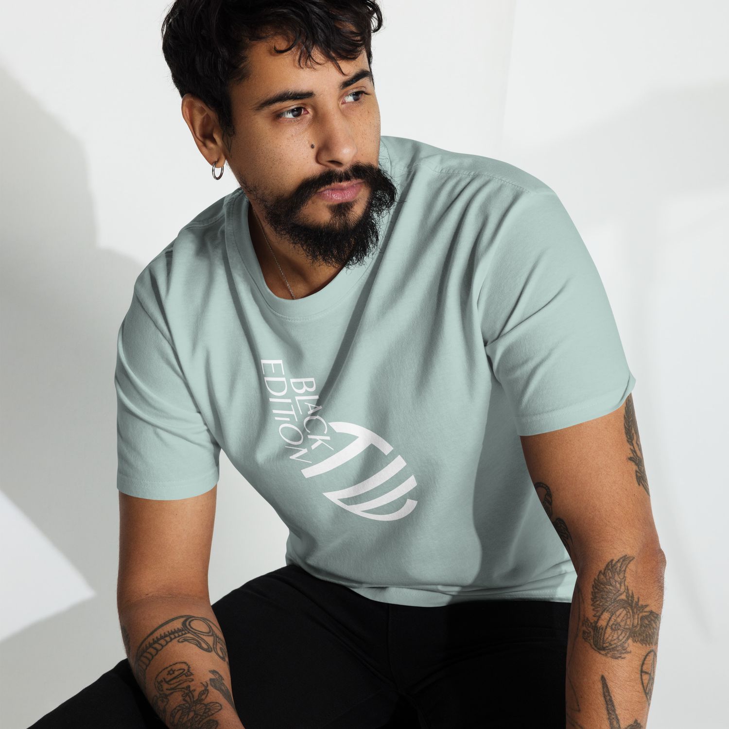 Schweres Premium T-Shirt für Herren Black Edition
