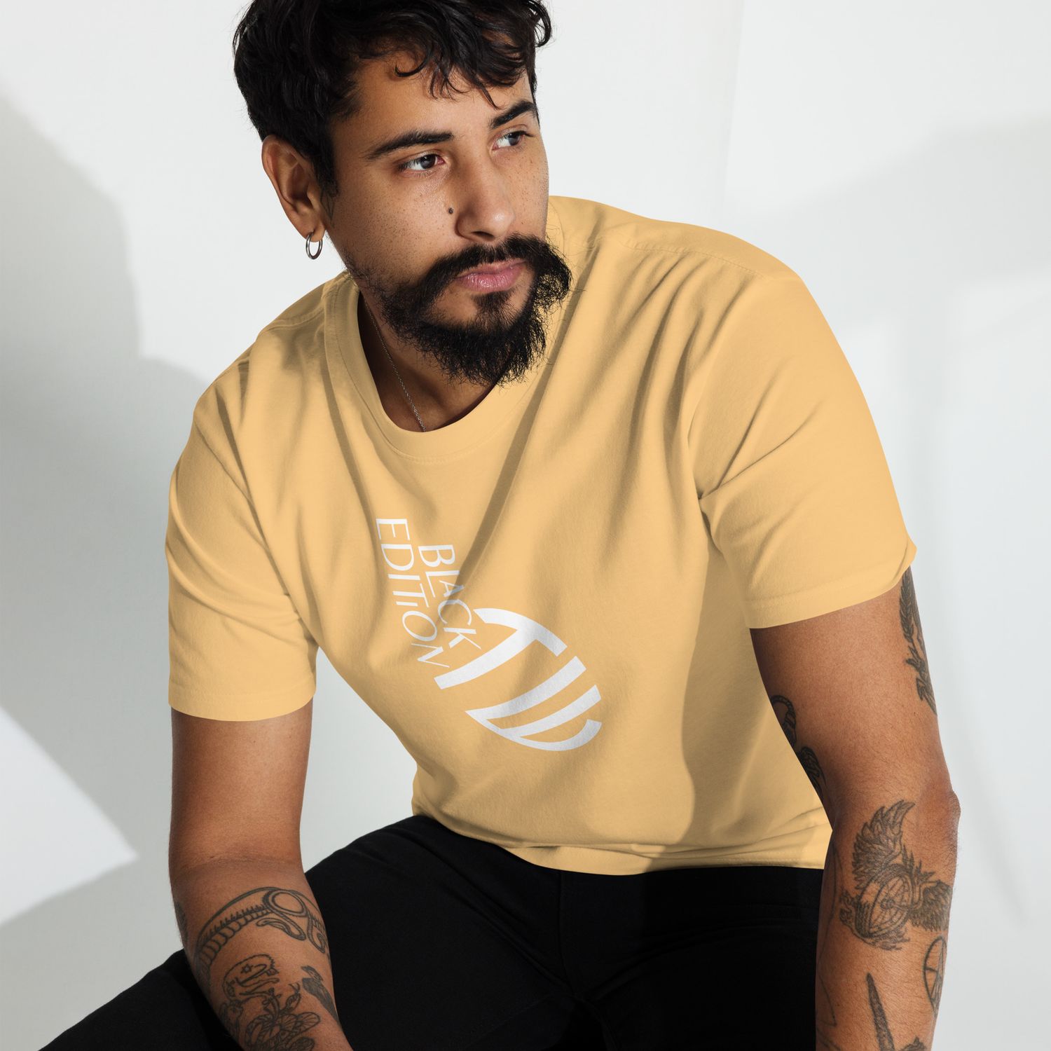 Schweres Premium T-Shirt für Herren Black Edition