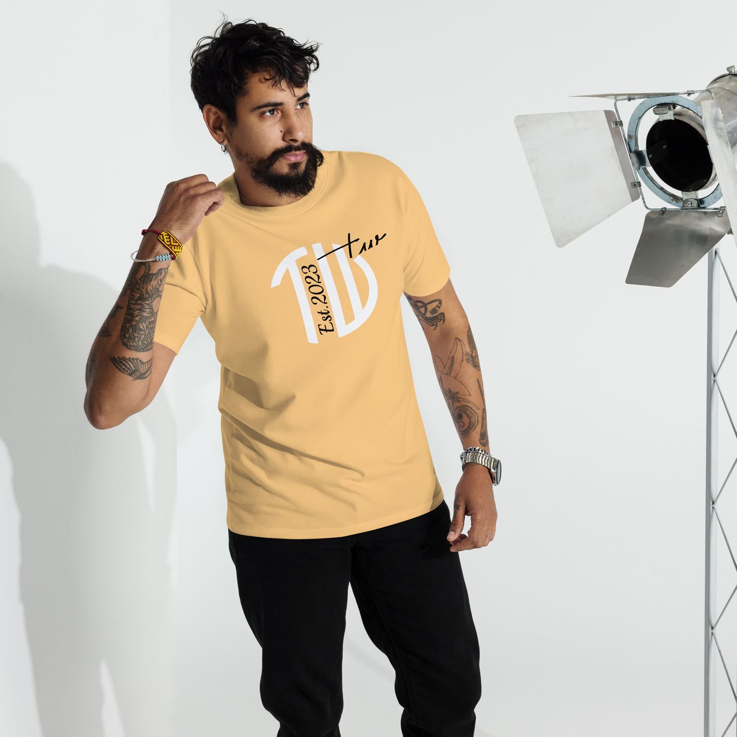 THE WUFF® Colossus 751 Premium T-Shirt for Men