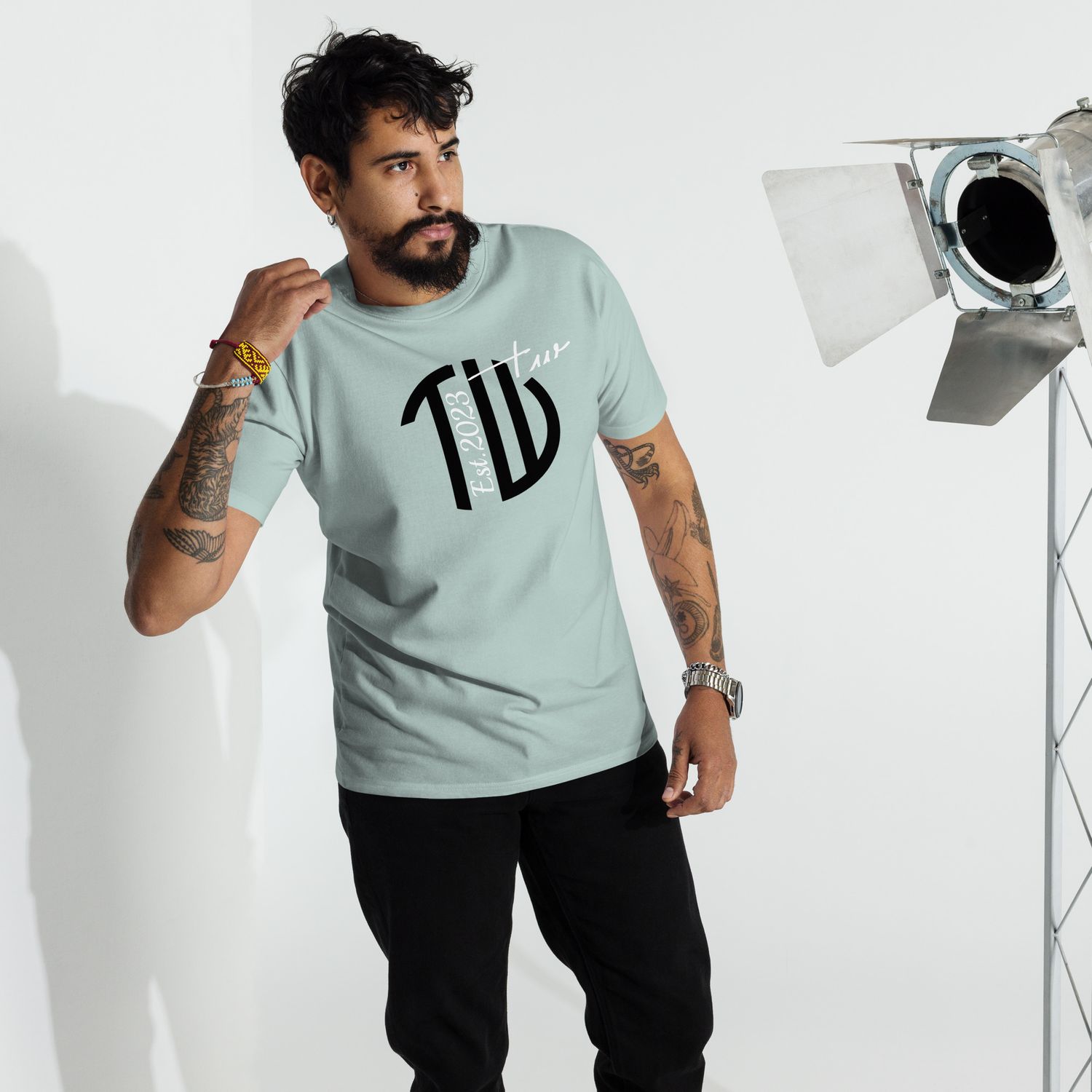 THE WUFF® Colossus 750 Premium T-Shirt for Men