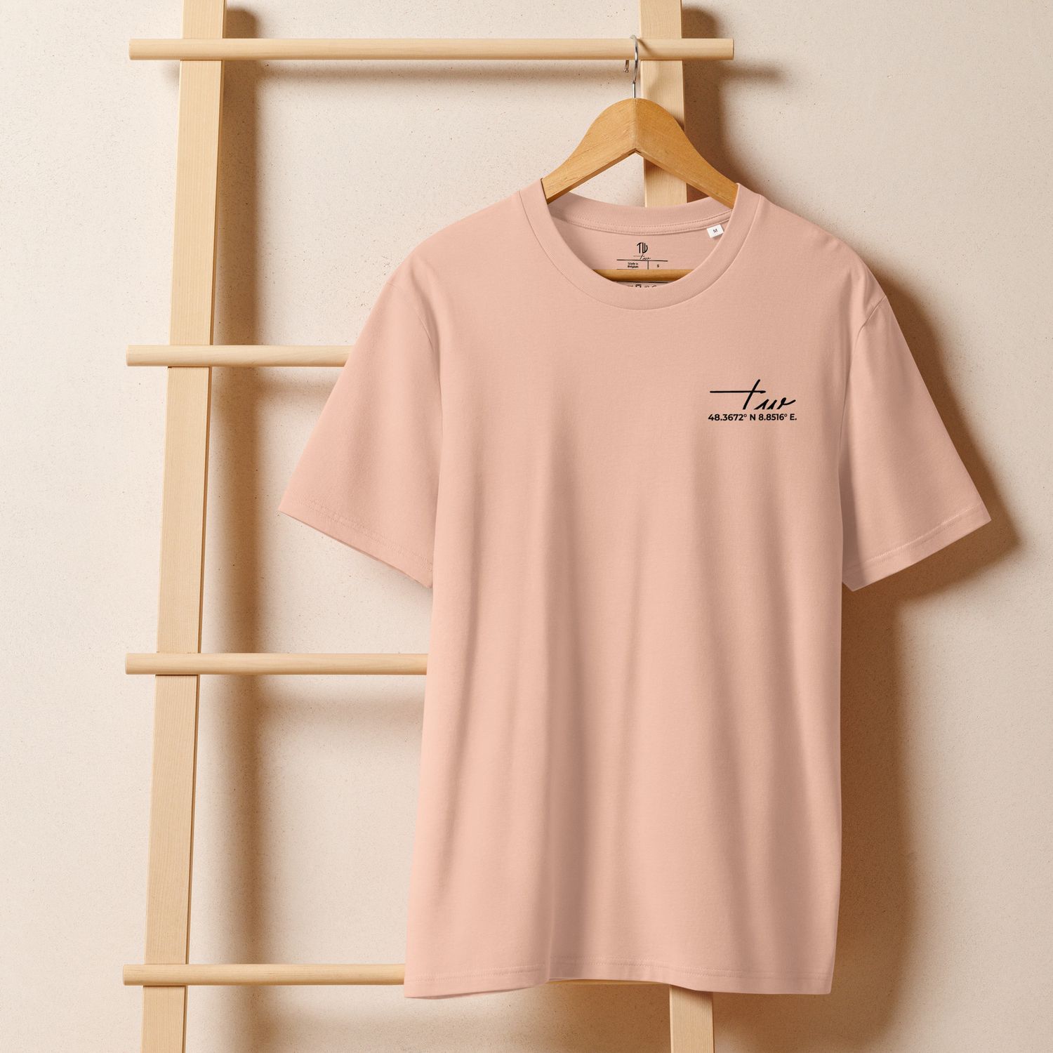 THE WUFF® Pure Vibes X Unisex Bio-T-Shirt mit Rippkragen