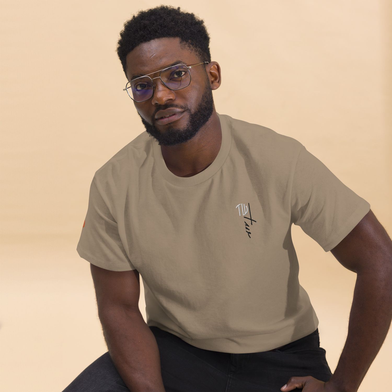 The Wuff® Base 01 Unisex T-Shirt
