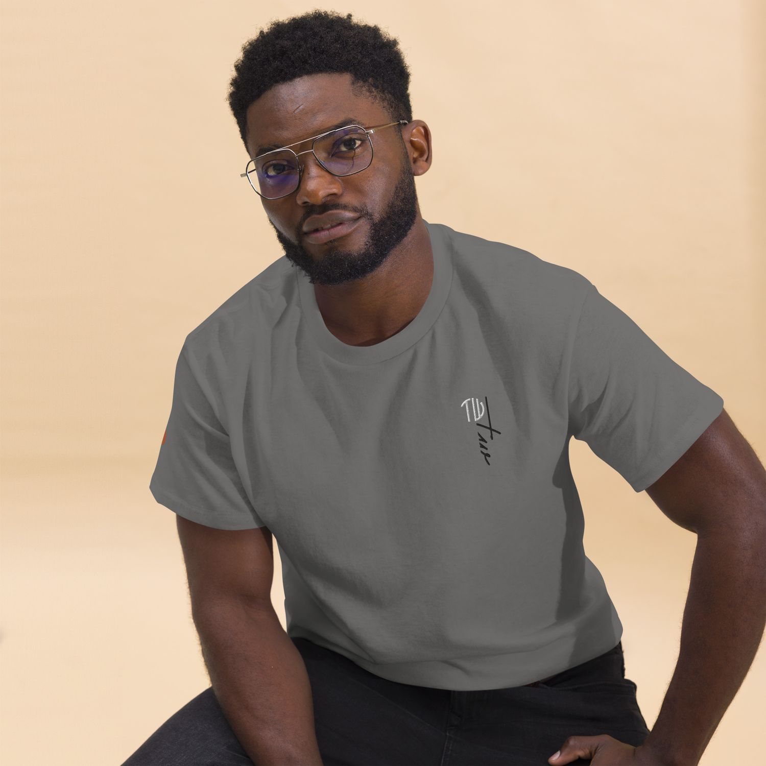 The Wuff® Base 01 Unisex T-Shirt