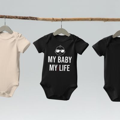 Babystrampler aus Bio-Baumwolle