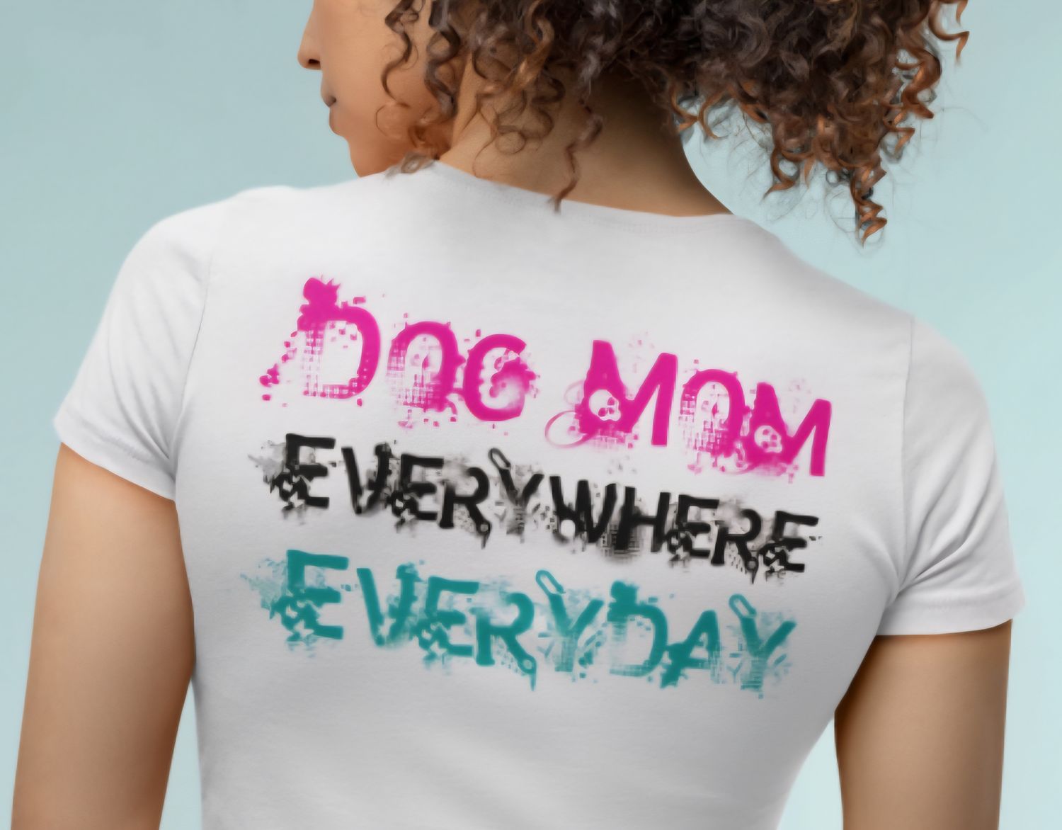 The Wuff® Basic Softstyle T-Shirt Dog Vibes