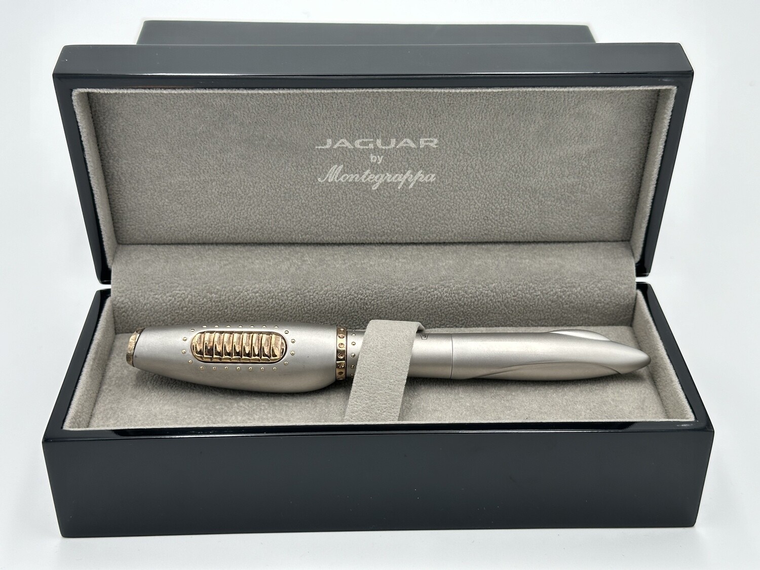 Montegrappa édition limitée Jaguar D-Type 1956 - Rollerball