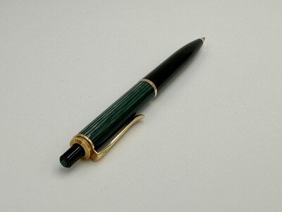 Pelikan stylo bille K400 vert et noir